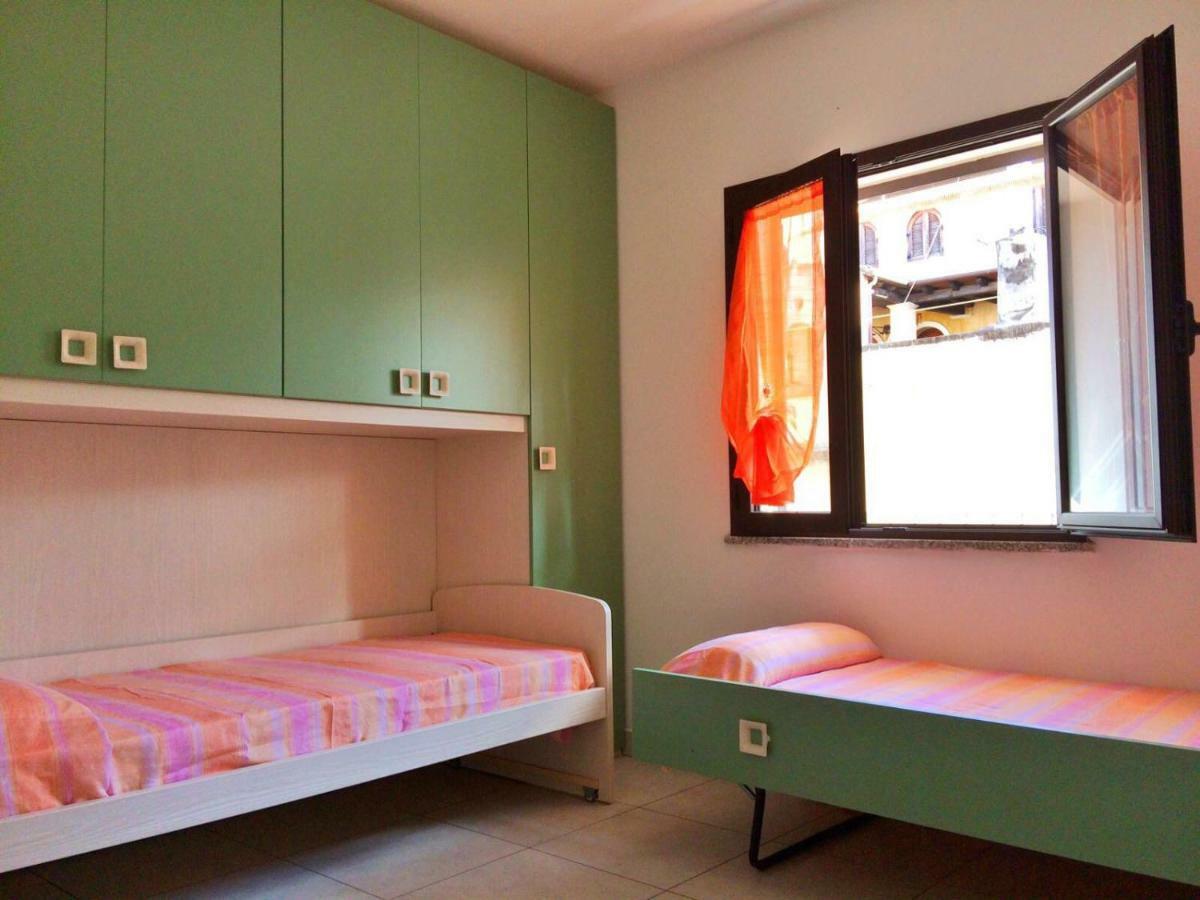 Copernico'S New Apartment Тортоли Экстерьер фото